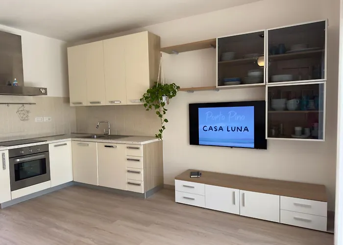 Casa Luna A Porto Pino