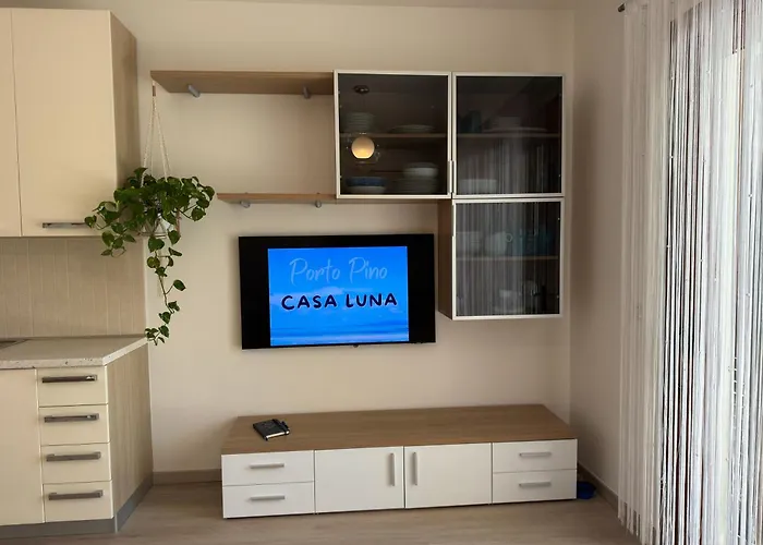 Casa Luna A Porto Pino